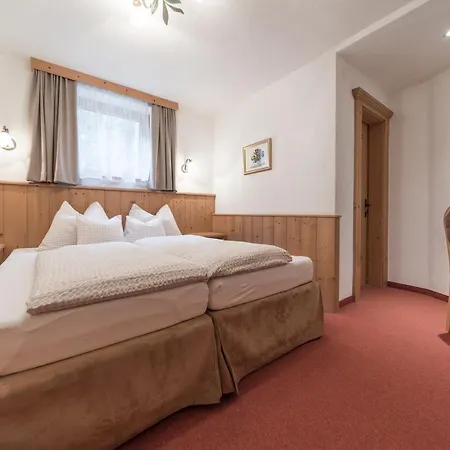 Bergfrieden 게스트하우스