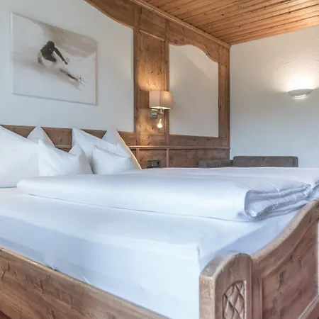 Bergfrieden Gasthof *