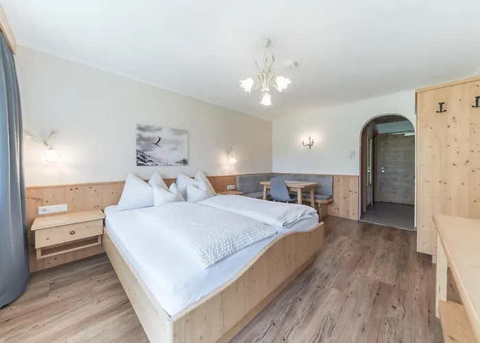 Pensionat Bergfrieden 3*