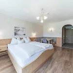 Πανσιόν Bergfrieden 3*