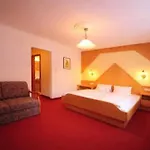 Bergfrieden 3*